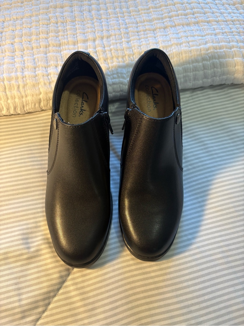 Women’s Size 7.5 Clarks Emily2 Reyna